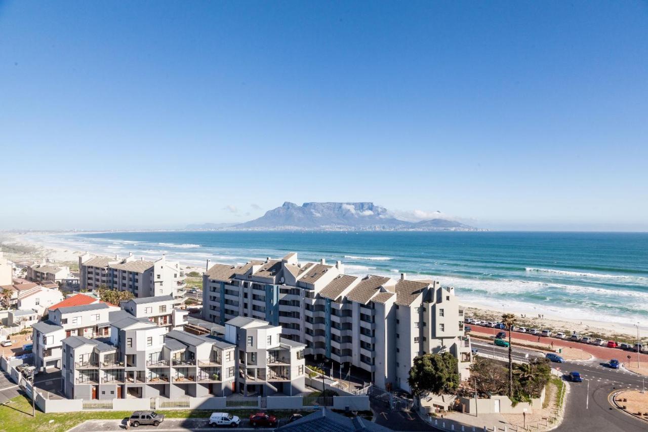 Aquarius Luxury Suites Bloubergstrand Exterior foto